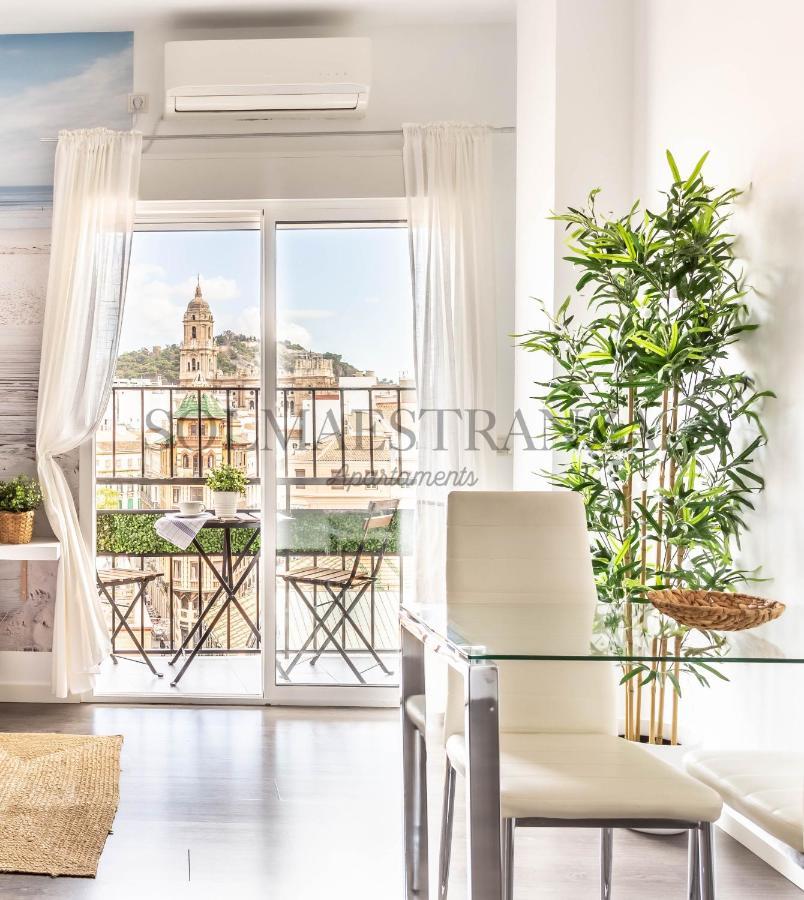 Atarazanas Apartment By Sol Maestranza Malaga Ngoại thất bức ảnh