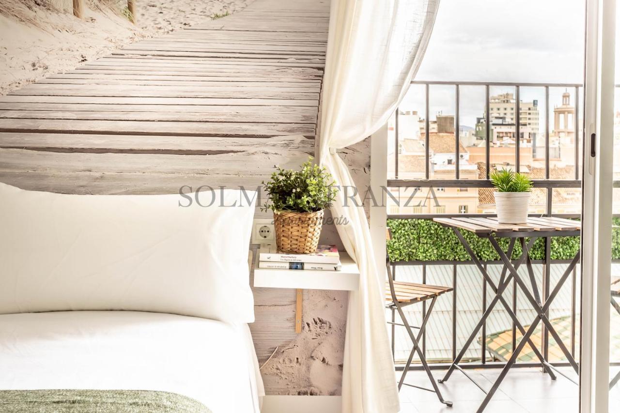 Atarazanas Apartment By Sol Maestranza Malaga Ngoại thất bức ảnh
